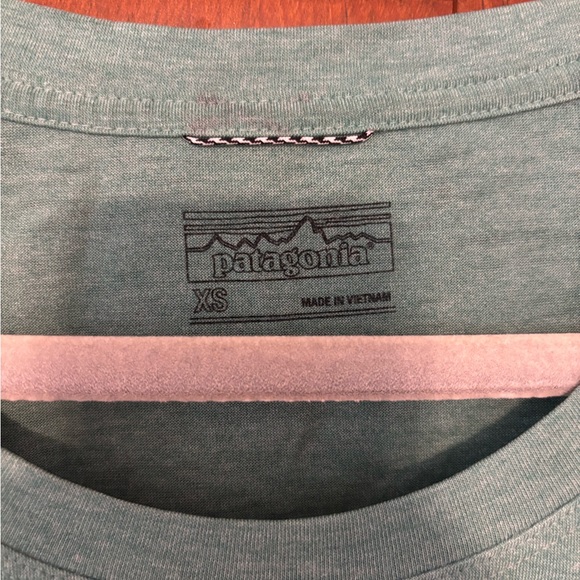 Patagonia Women's Teal Short Sleeve Tee - Picture 2 of 2